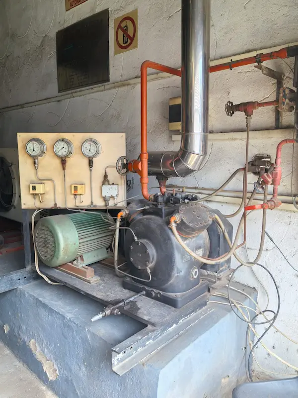 Commercial freezer repairs